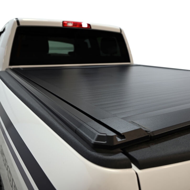 Electric Retractable Tonneau Cover
