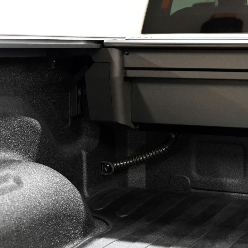 Electric Retractable Tonneau Cover