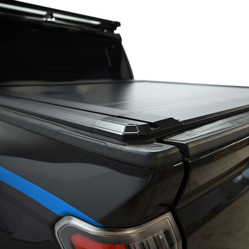Manual Retractable Tonneau Cover