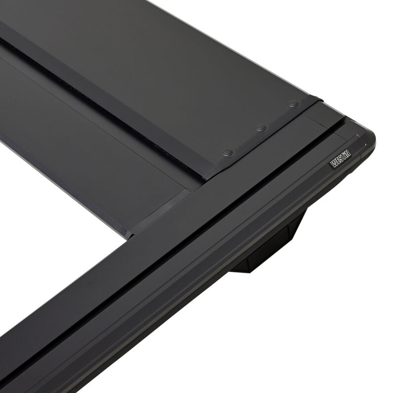 Manual Retractable Tonneau Cover