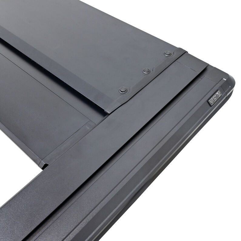 Manual Retractable Tonneau Cover
