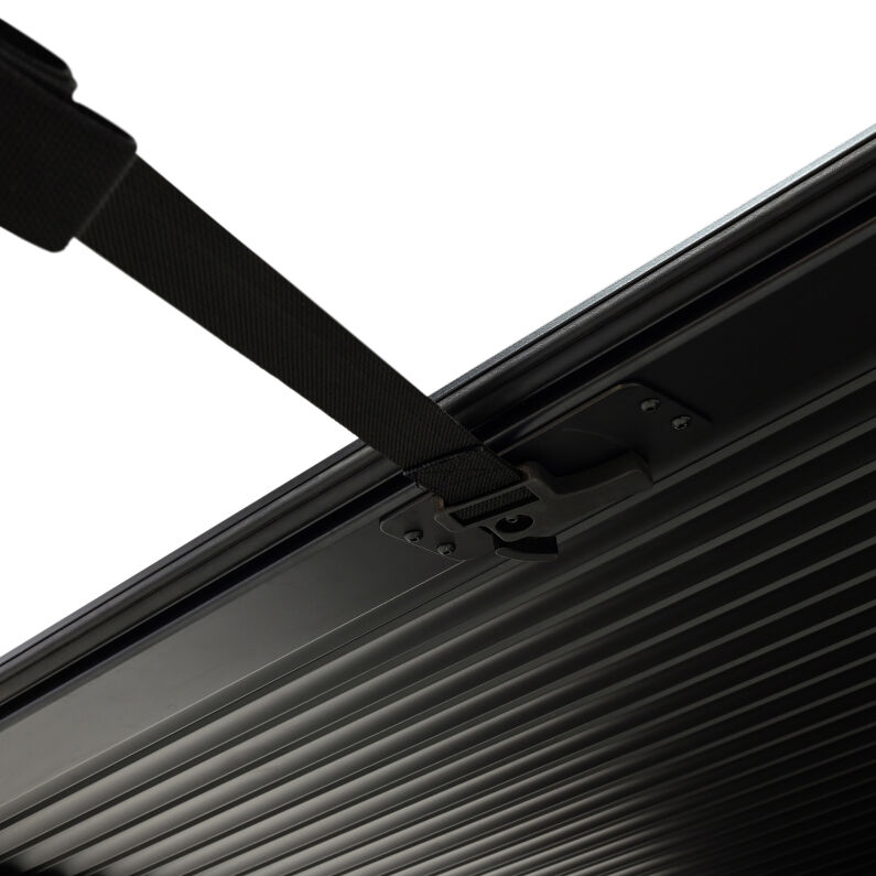 Manual Retractable Tonneau Cover