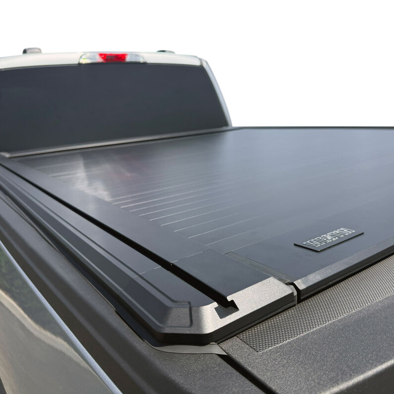 Manual Retractable Tonneau Cover