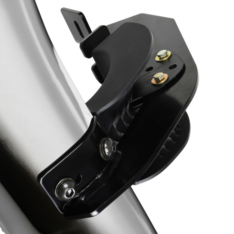 PRO TRAXX 5 Oval W2W Nerf Step Bars