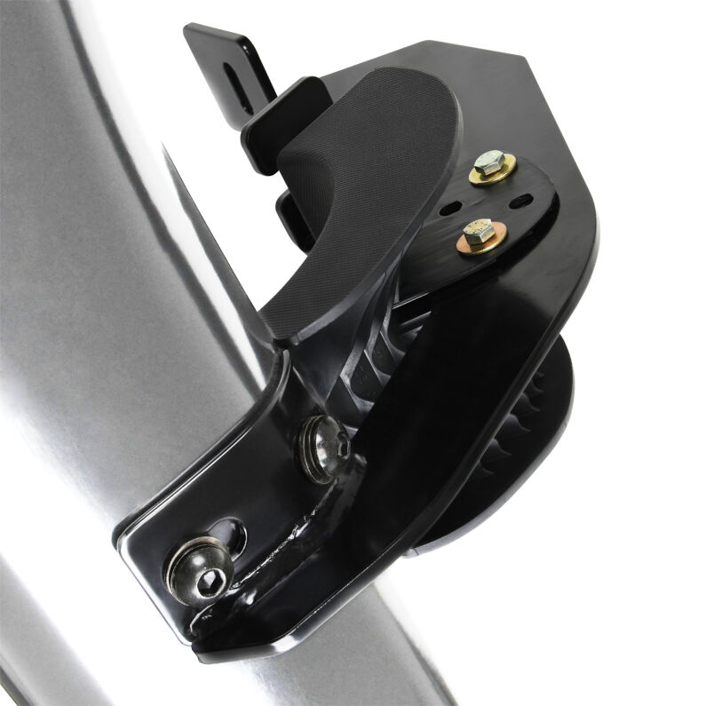 PRO TRAXX 5 Oval W2W Nerf Step Bars