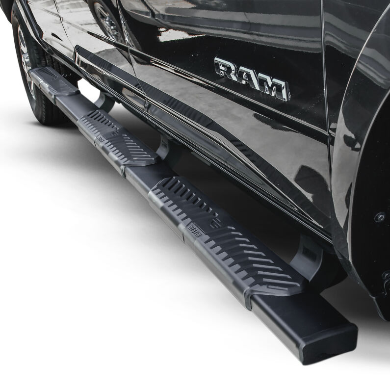 R5 M-Series Wheel-to-Wheel Nerf Step Bars