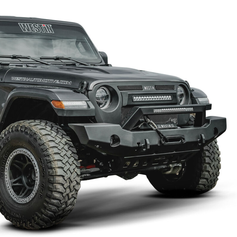 WJ2 Full Width Front Bumper w/LED Light Bar Mount