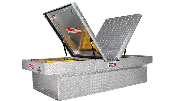 Brute Gull Wing Lid Tool Box