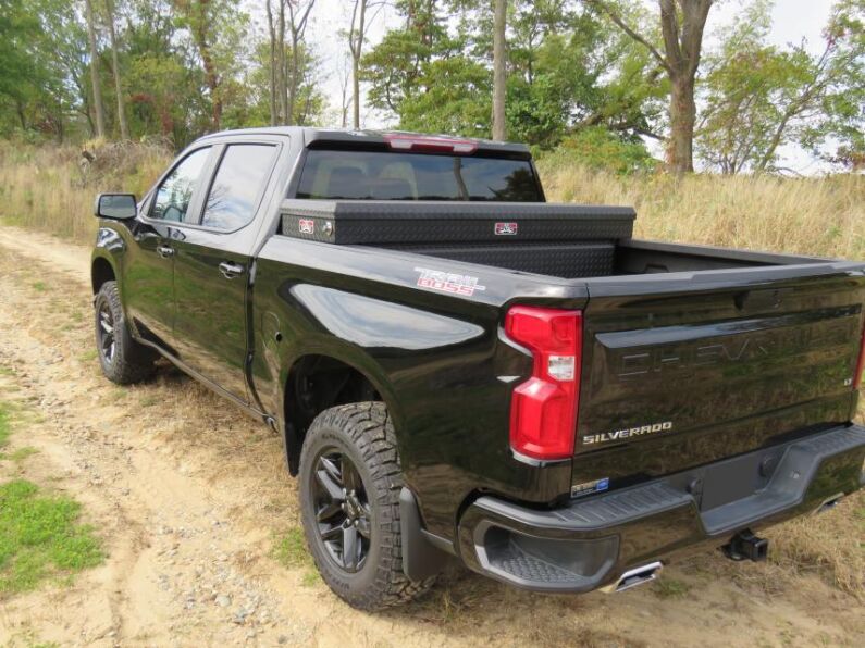 Brute Crossover Full Lid Tool Box