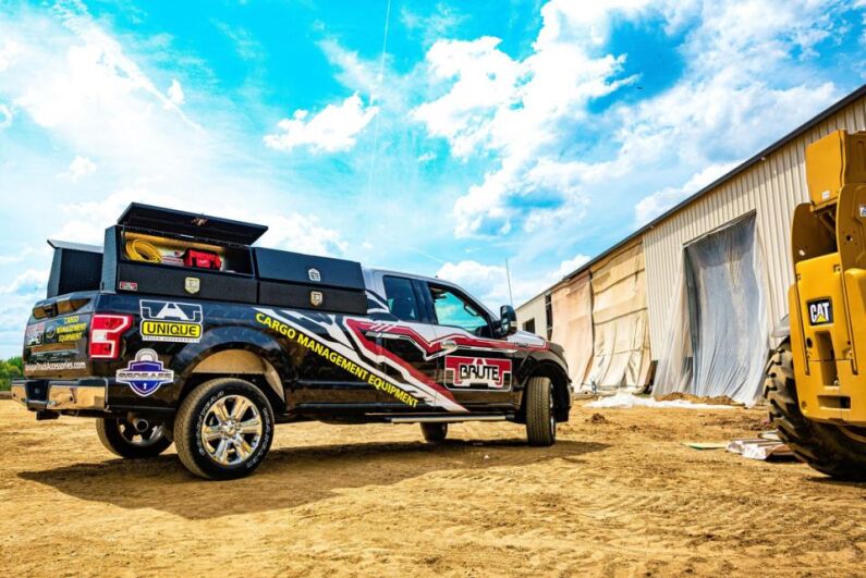 Brute Contractor TopSider Tool Box